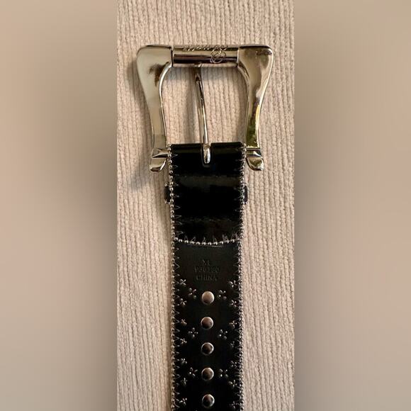 Guess Black Rhinestone Studded Vintage Signature Silver Buckle Belt Size XL - Picture 5 of 8